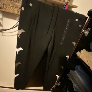 NWT vs pink sweatpants with buttons !